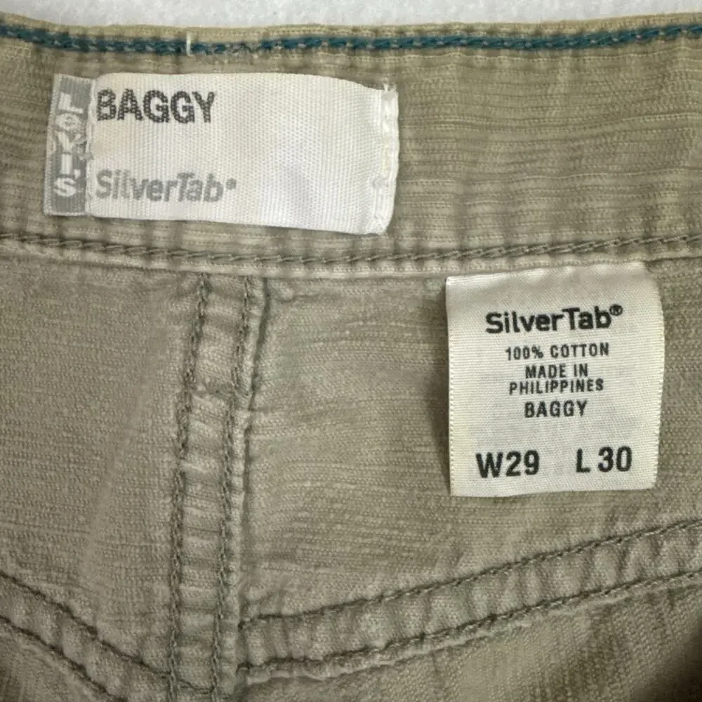 Levi’s SilverTab Baggy Shorts Mens 29 Beige Corduroy Vintage 1990s Altered